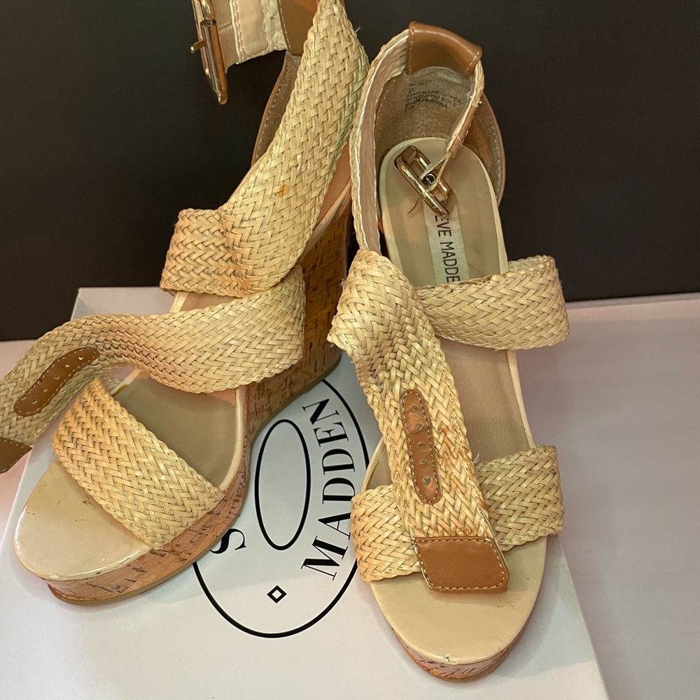 Wedge Shoe